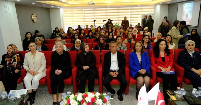 Başarı hikâyeleri Zirvede Kadın Var! etkinliğinde paylaşıldı Erzincan Haberleri