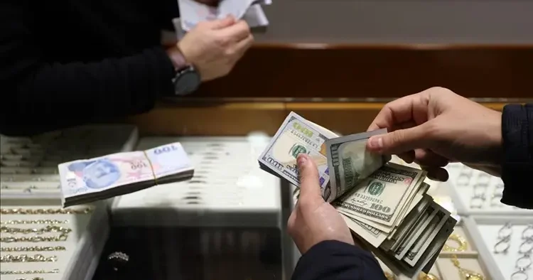 Dolar ve Euro da Hürmüz ve Fed hareketliliği