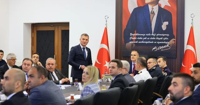 Muğla da 2026 yılı Orman Yangınlarıyla Mücadele Komisyon Toplantısı yapıldı Muğla da 01 Haziran tarihinden itibaren ormanlara giriş yasağı getirilecek Muğla Haberleri