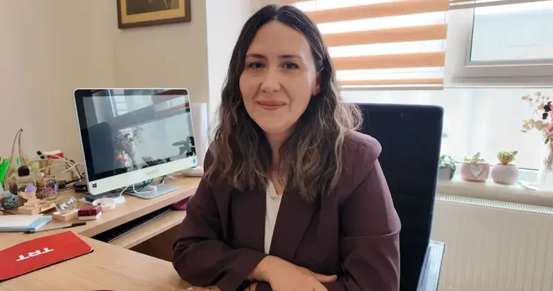 Prof. Dr. Nazlı: Gençlerde mutsuzluk ve yalnızlık ekranlara yönlendiriyor
