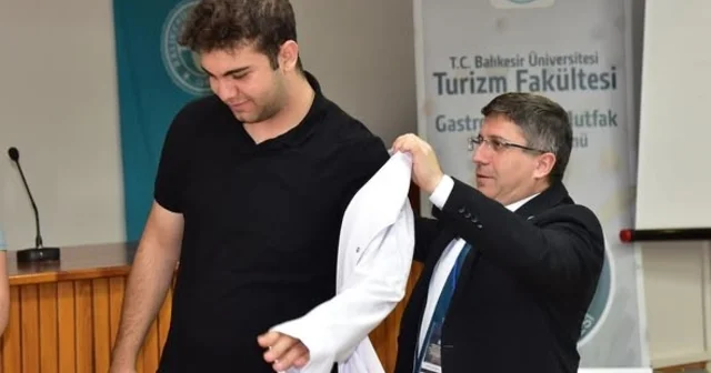 Balıkesir de geleceğin şefleri ceketlerini giydi Balıkesir Haberleri