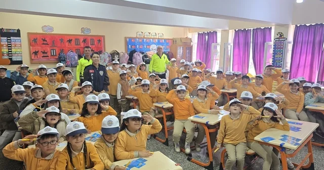Sungurlu da 200 öğrenciye trafik eğitimi verildi Çorum Haberleri