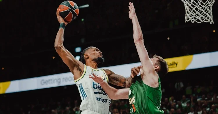 Fenerbahçe Beko üst üste 3. kez Euroleague de Final Four da!