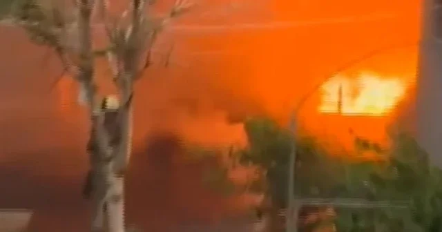 Kağıthane’de metruk binada başlayan yangın yanındaki binaya sirayet etti VİDEO İZLE