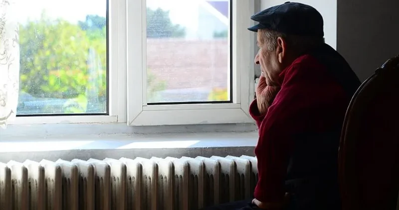 Huzur evinde dehşet veren görüntüler: Şiddet faili personelin görevine son verildi