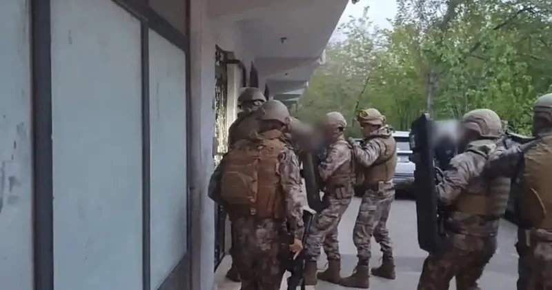 Çiftçiyi kumar masasında ağına düşüren tefeci çetesi çökertildi