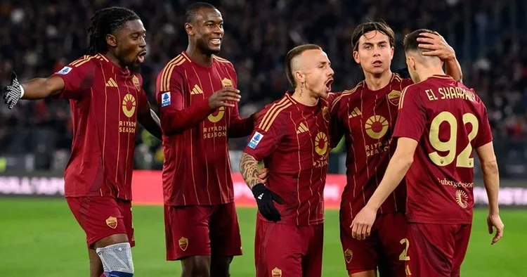 Fenerbahçe ve Galatasaray teklif yaptı! ‘Altın madalya’ ile ödüllendirdiler