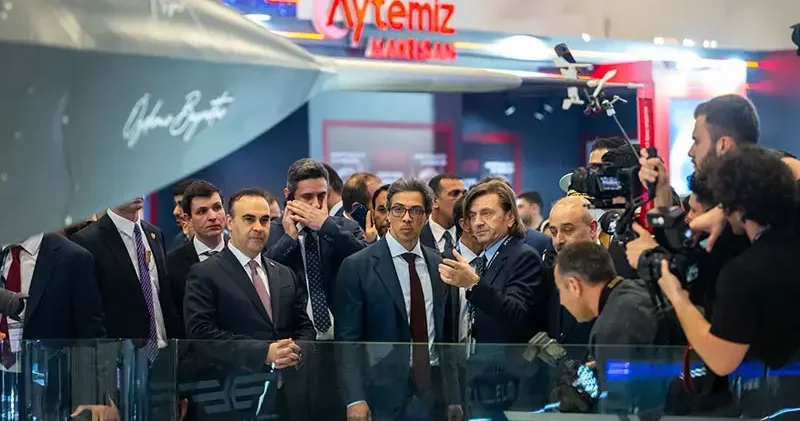 BAE Devlet Başkanı Yardımcısı Al Nahyan, SAHA EXPO 2026 Fuarı nı ziyaret etti