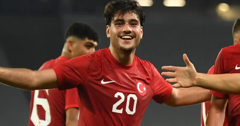 Galatasaray Avrupa da 12 gol, 20 asist yapan milli yıldızı istiyor!