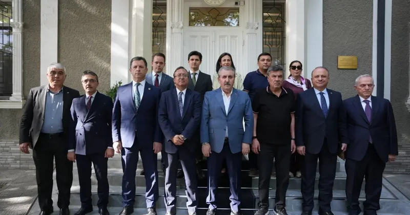 Destici’den Özbekistan’a anlamlı ziyaret: Güçlü olmak zorundayız