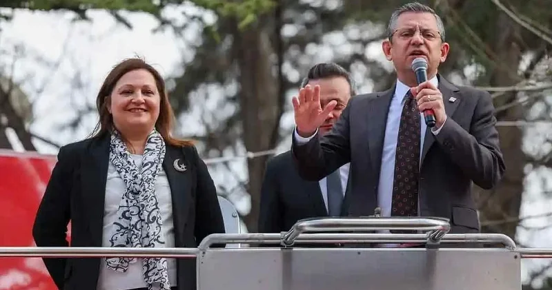 CHP ile mücadeleden yoruldum diyen Afyonkarahisar Belediye Başkanı Burcu Köksal AK Parti ye katılıyor Gündem Haberleri