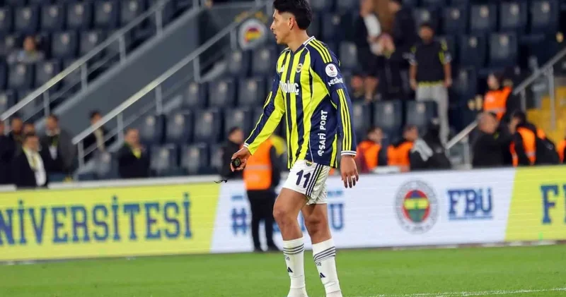 Fenerbahçe de flaş gelişme! TÜMOSAN Konyaspor maçı kadrosuna alınmadı Futbol Haberleri