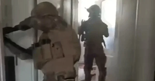 Sakarya da uyuşturucu operasyonlarında gözaltına alınan 2 şüpheli tutuklandı VİDEO İZLE