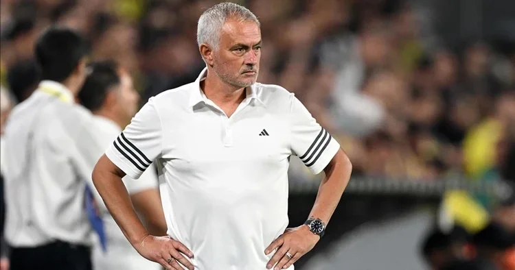 Real Madrid, Jose Mourinho ile görüşmelere başladı!