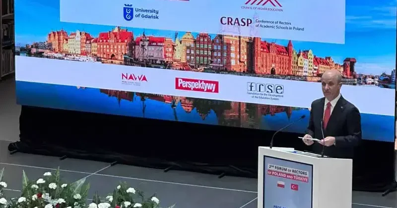Yükseköğretim Kurulu Başkanı Özvar, Polonya’da