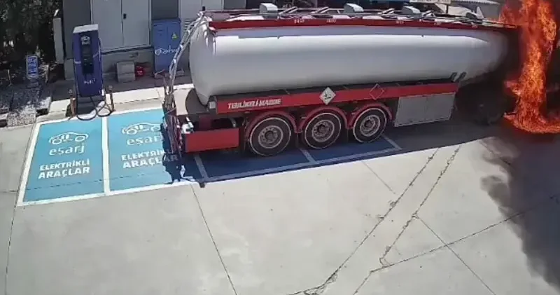 Muğla’da mazot yüklü tankerin alev aldığı anların görüntüsü ortaya çıktı