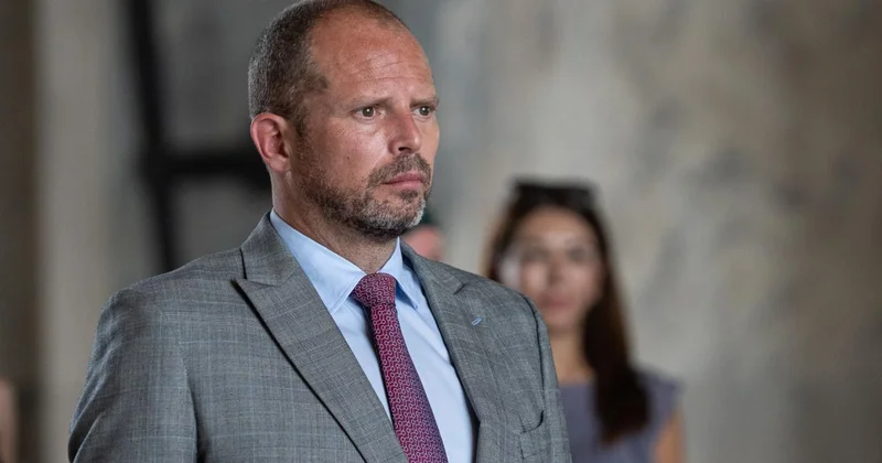 Belçika Savunma Bakanı Francken: Türk savunma sanayisi Benim için bir rol model niteliğindeler