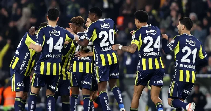 Fenerbahçe de sahalara döndüğü gibi kadroya alınmadı