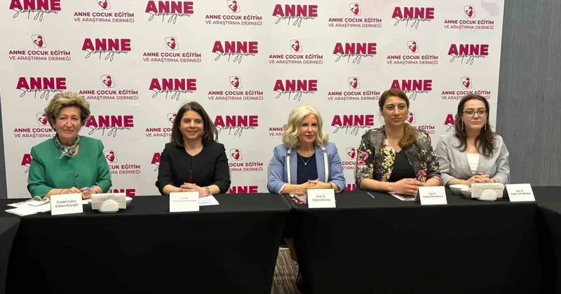 Anneler Günü öncesi Bilgili Anneler Sağlıklı Nesiller sempozyumu