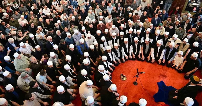 Emirsultan’da 600 yıllık Erguvan Bayramı geleneği coşkusu
