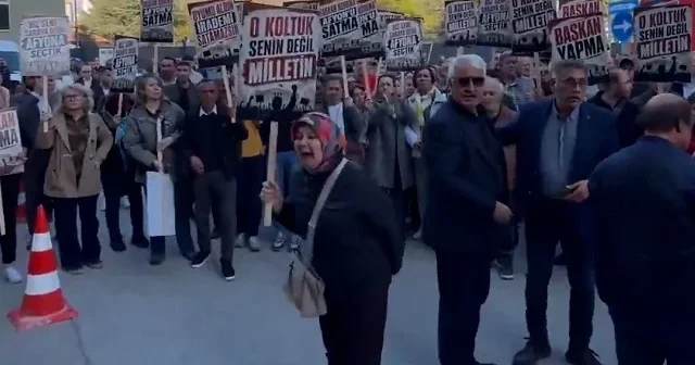 CHP li başkanın AK Parti ye geçeceğini duyan partili sinir krizi geçirdi VİDEO İZLE