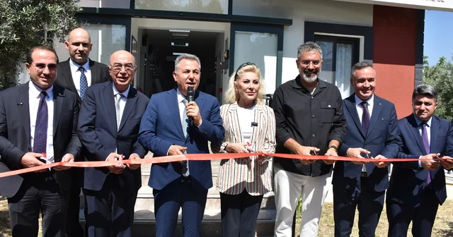 Kemalpaşa da hayırsever iş insanı tarafından yaptırılan aile sağlığı merkezi açıldı İzmir Haberleri