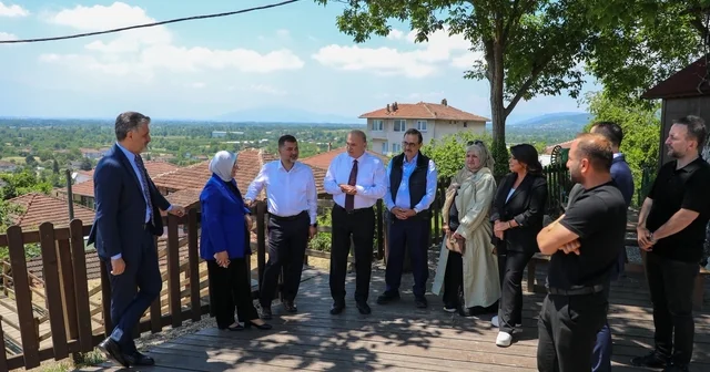 TBMM Yapay Zeka Araştırma Komisyonu Başkanr Dönmez ve Sarıeroğlu. Konuralp Antik Kenti/ni gezdi Düzce Haberleri