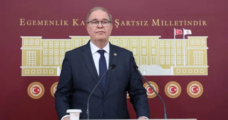 19 yıldır milletvekilliği yapan Faik Öztrak, Özgür Özel i böyle eleştirdi: Makamlarından bir türlü vazgeçmeyenler... Sözcü Gazetesi