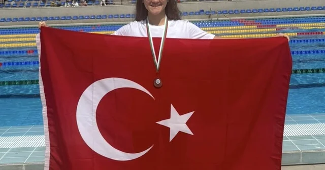 Milli yüzücü Ecrin Çevik ten uluslararası başarı Eskişehir Haberleri