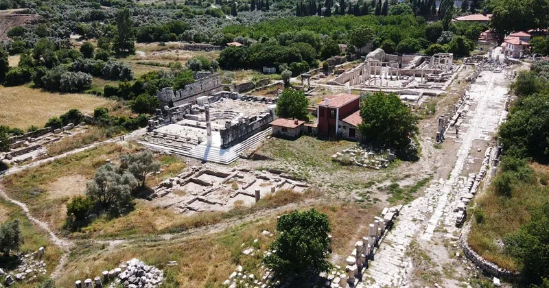 Gladyatörler Kenti Stratonikeia daki buluntuların üçte biri Türk dönemine ait