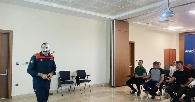 Elazığ da arama kurtarma ve trafik kazalarına müdahale eğitimi Elazığ Haberleri