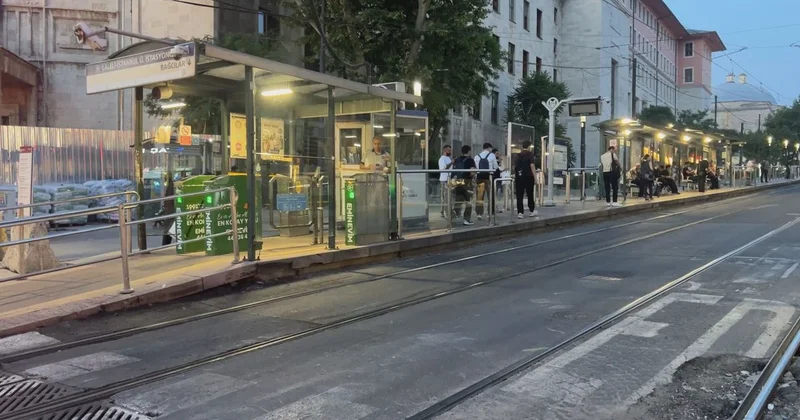 İstanbul da Tramvay Kazası: 6 Yaşındaki Çocuk Hayatını Kaybetti