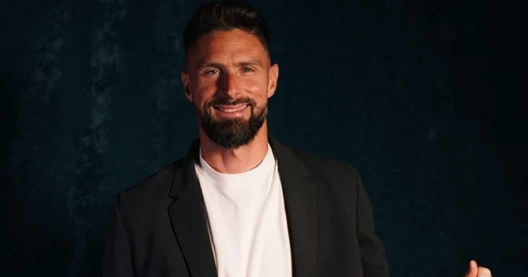 Lille, Olivier Giroud nun sözleşmesini bir yıl uzattı!