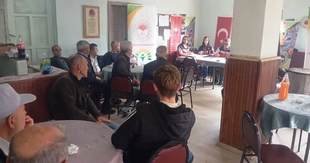 Domaniç te ahududu yetiştiriciliği eğitimi düzenlendi Kütahya Haberleri