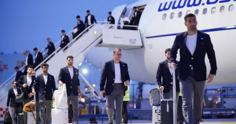 İran dan Dünya Kupası öncesi tarihi protesto! Ceketlerindeki detayla gönderme yaptılar Sözcü Gazetesi