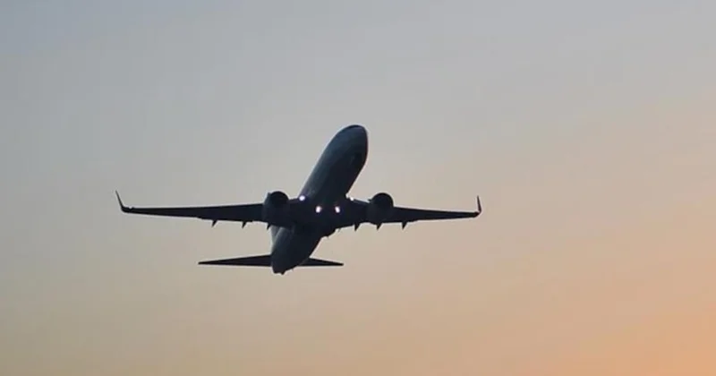 İran İsrail i vurdu, uçuşlar iptal oldu Sözcü Gazetesi