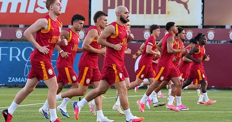Şampiyon Galatasaray sezonu açtı!