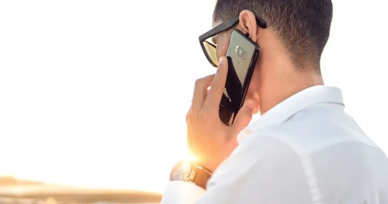 Türkiye telefon başında rekor kırdı: Aylık 439 dakika ile Avrupa nın zirvesinde!