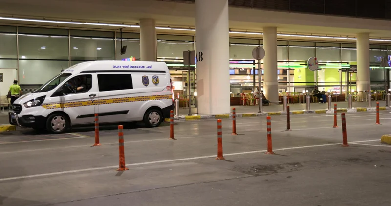 İzmir de polislere bıçaklı saldırı! Son dakika haberleri