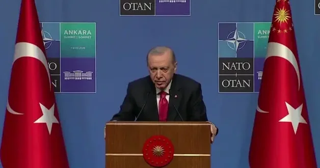 Cumhurbaşkanı Erdoğan Yunan gazeteciye: Görüyorsun, gözlerinden tanırız
