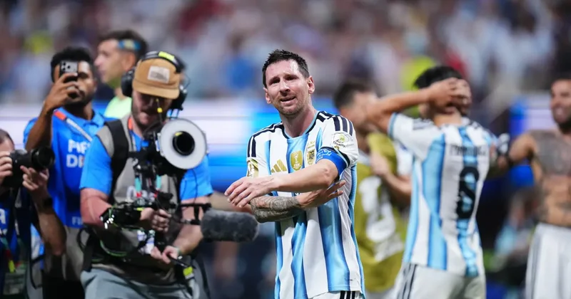 Zaferin ardından gözyaşlarına boğulmuştu! Messi ağlamasının sebebini açıkladı