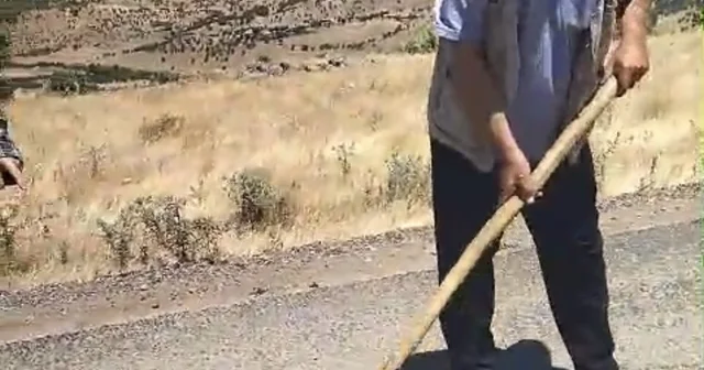 Çermik te mahalle yolu muhtar ve vatandaşlar tarafından onarıldı Diyarbakır Haberleri Habertürk Yerel Haberler