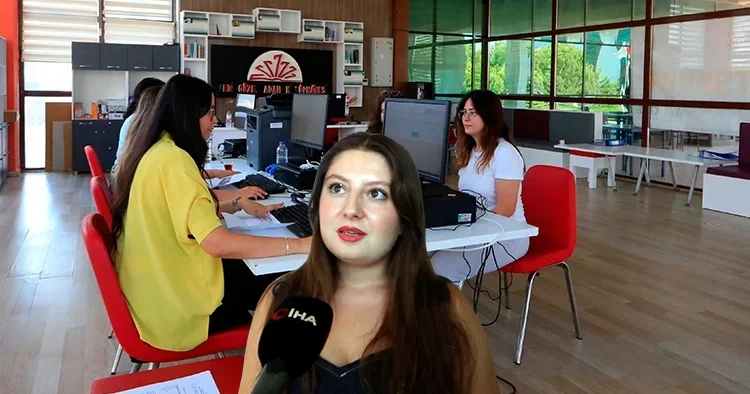 Antalya’nın 5 yıldızlı otellerini aratmayan yurtlara gençlerden rekor başvuru
