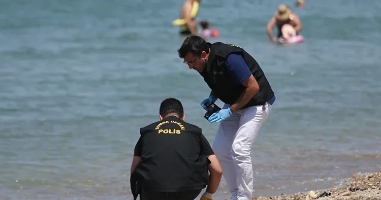 Plajda mühimmat paniği: Bomba imha uzmanları sevk edildi