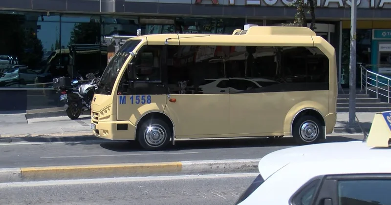 Minibüste Kanlı Hesaplaşma: Şoför Bacaktan Vuruldu
