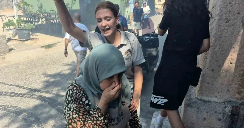 Tarihi bölgede çıkan yangının dumanı sebebiyle vatandaşlar zor anlar yaşadı