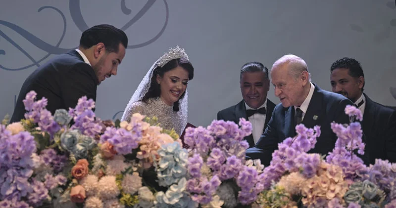 Alparslan Doğan ın oğlu evlendi! Bahçeli nikah şahidi oldu Son dakika haberleri