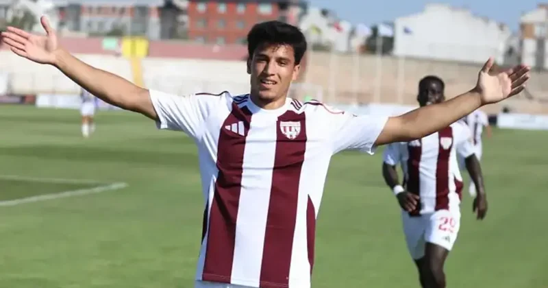 Bandırmaspor sezona 3 gollü galibiyetle başladı... (ÖZET) Bandırmaspor İstanbulspor maç sonucu 3 0 Fanatik Gazetesi Futbol Haberleri Spor