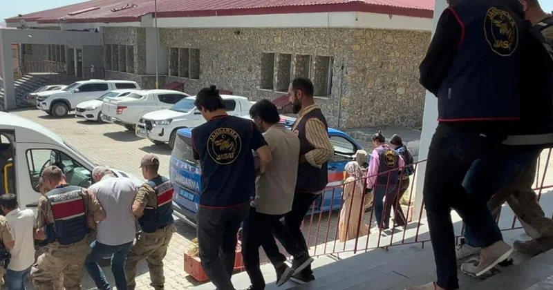 Başkale de Cinayet İddası: 14 Yaşındaki Kız Öldürüldü