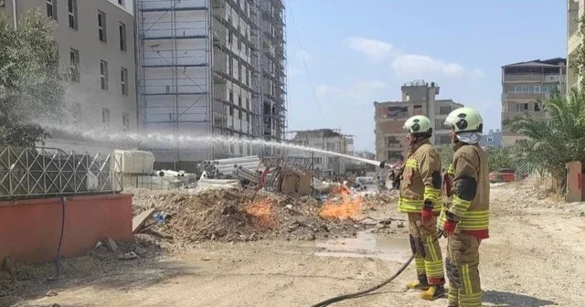 Defne de doğalgaz borusunda yaşanan sızıntıdan alevler yükseldi Hatay Haberleri Habertürk Yerel Haberler